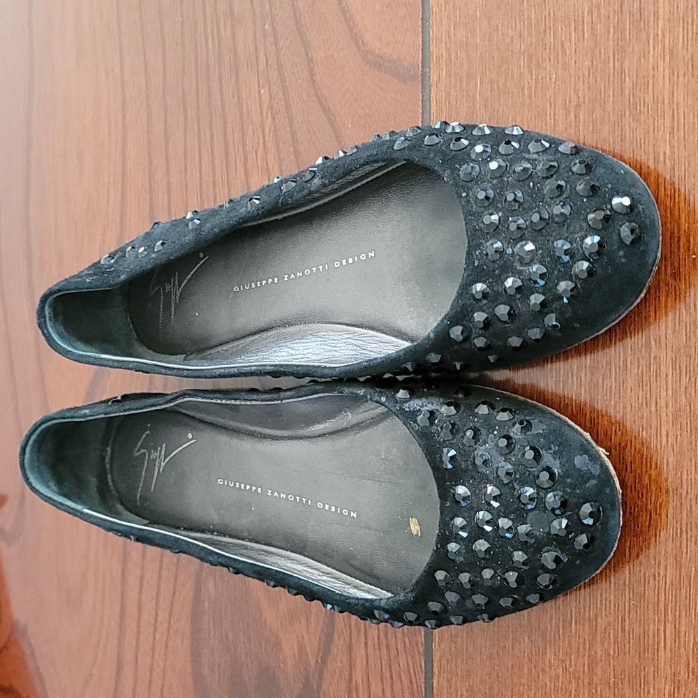 Giuseppe zanotti flats